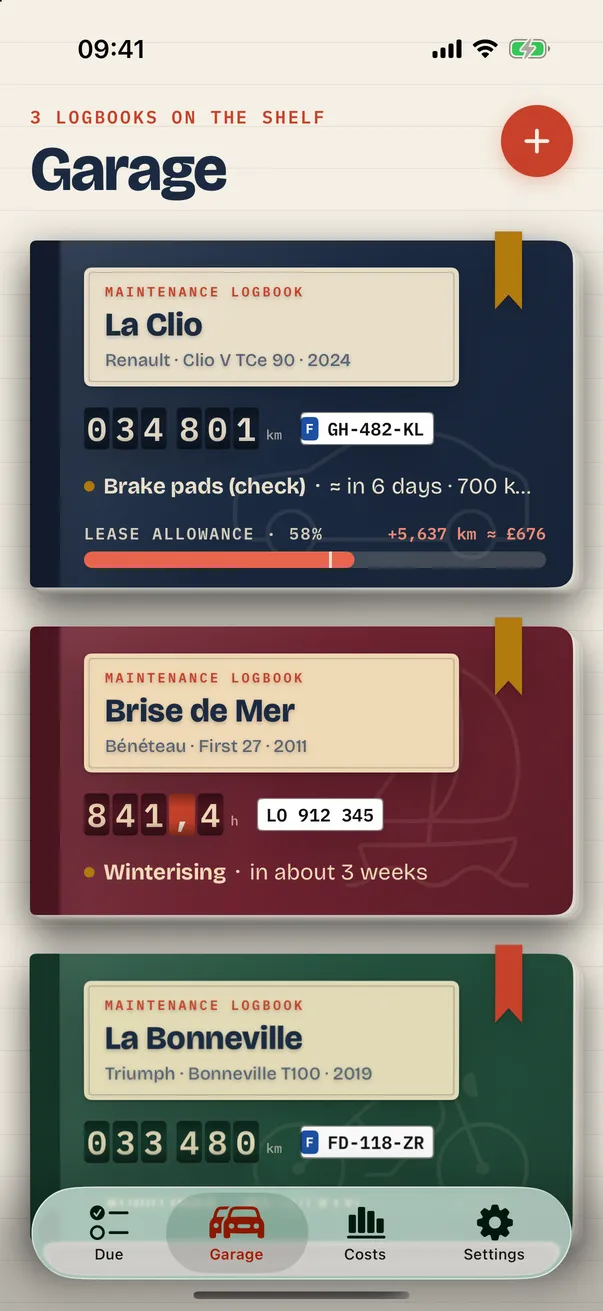 Révisio garage: car, sailboat and motorcycle with meters