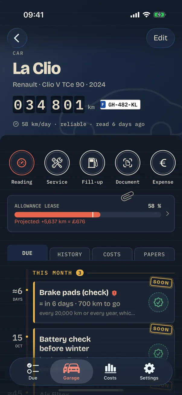 Révisio vehicle page: logbook cover, meter, actions and tabs